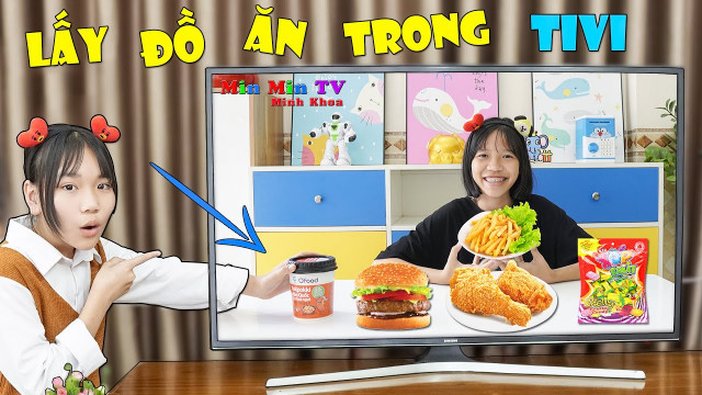 Thử Thách Lấy Đồ Ăn Trong Tivi - Min Min Tv Minh Khoa | Tv360